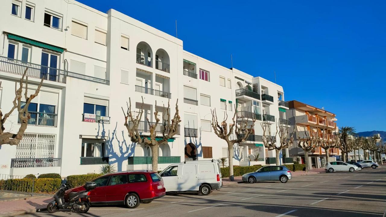 Summer Breeze Apartment Эмпуриабрава Экстерьер фото